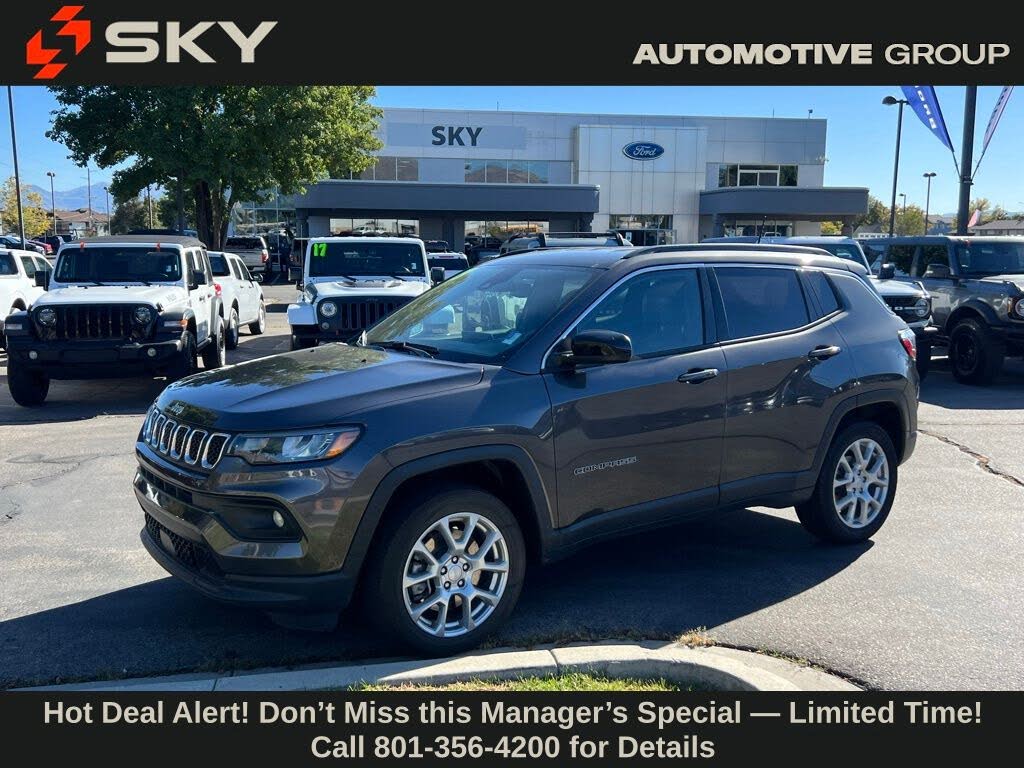 2023 Jeep Compass Latitude Lux 4WD