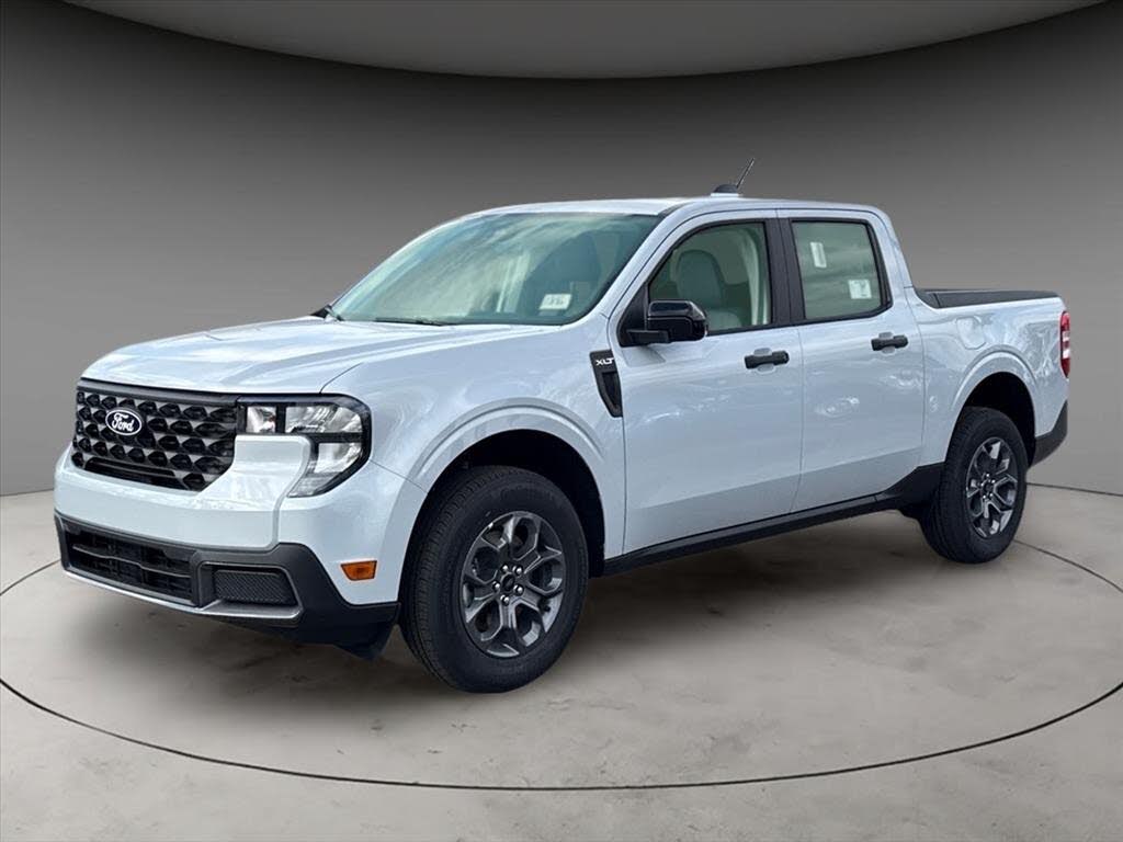 2025 Ford Maverick XLT SuperCrew FWD