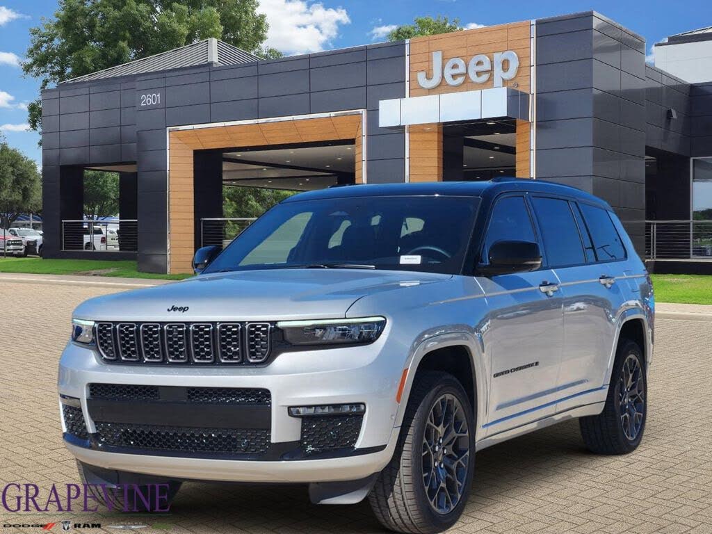 2025 Jeep Grand Cherokee L Summit 4WD