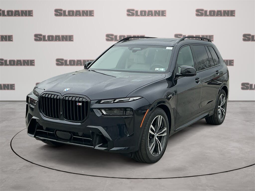 2026 BMW X7 M60i AWD
