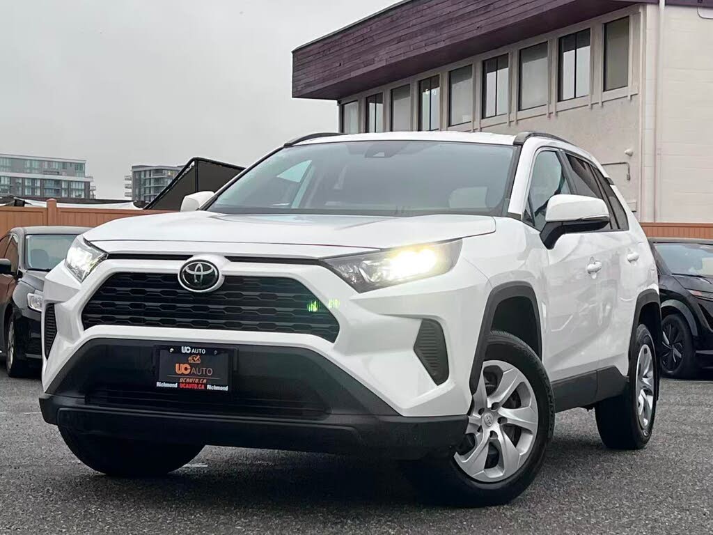 2020 Toyota RAV4 LE AWD