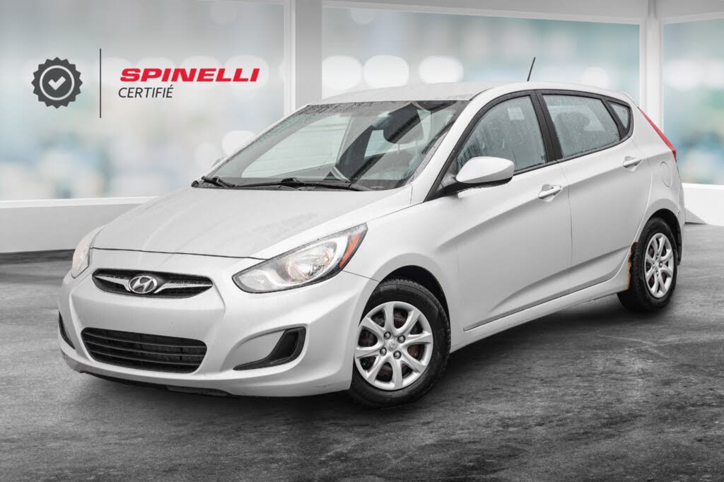 2014 Hyundai Accent GL 4-Door Hatchback FWD