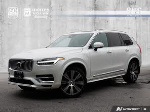 Volvo XC90 Recharge T8 Ultimate Bright Theme 7-Passenger eAWD