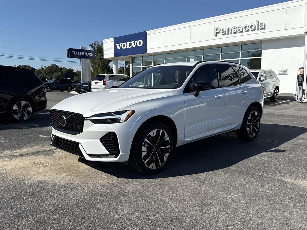 2026 Volvo XC60 B5 Plus AWD