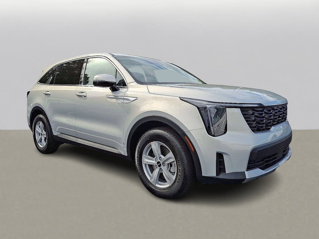 2026 Kia Sorento LX FWD