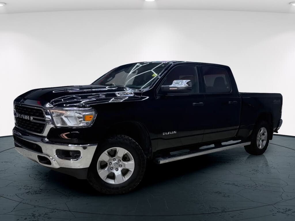 RAM 1500 Big Horn Crew Cab 4WD 2023