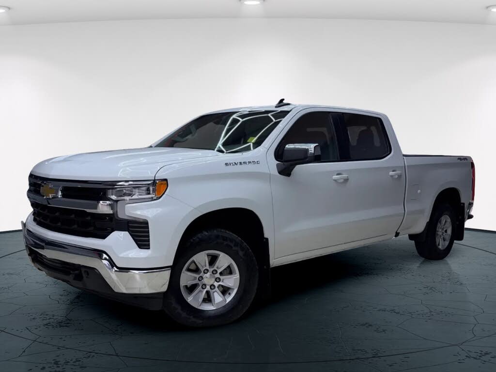2024 Chevrolet Silverado 1500 LT Crew Cab 4WD
