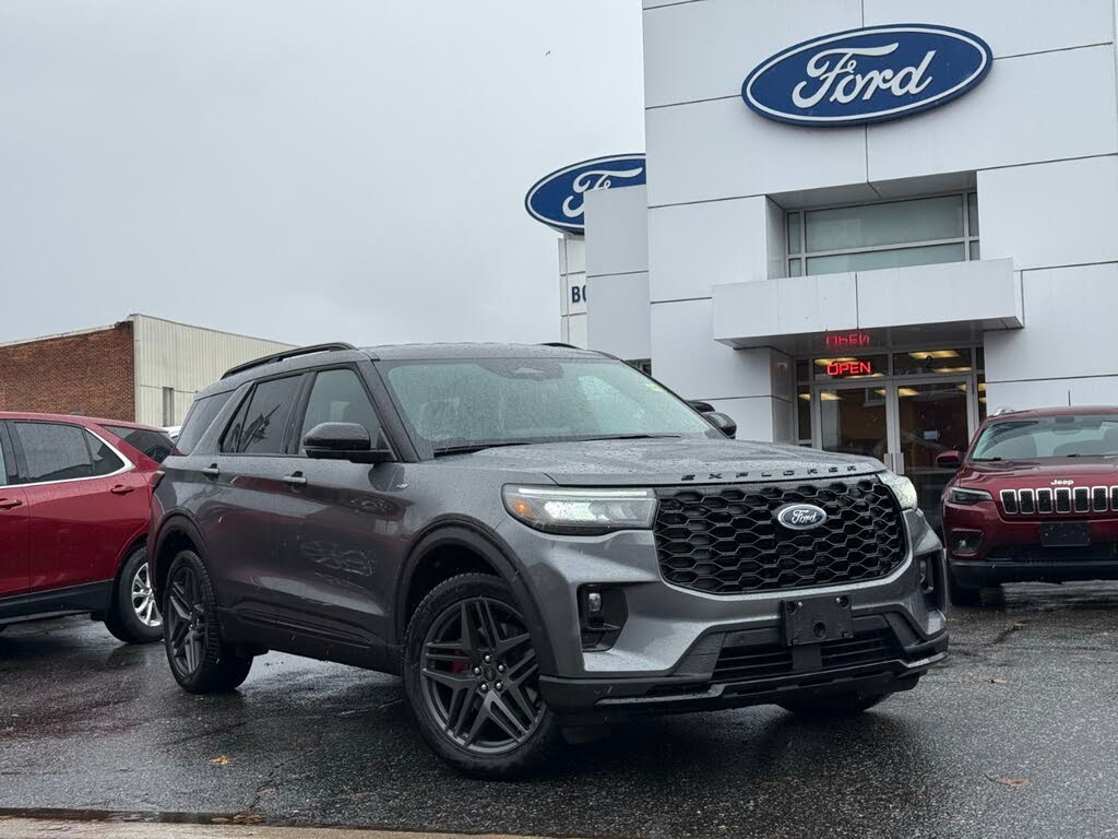 2025 Ford Explorer ST-Line AWD