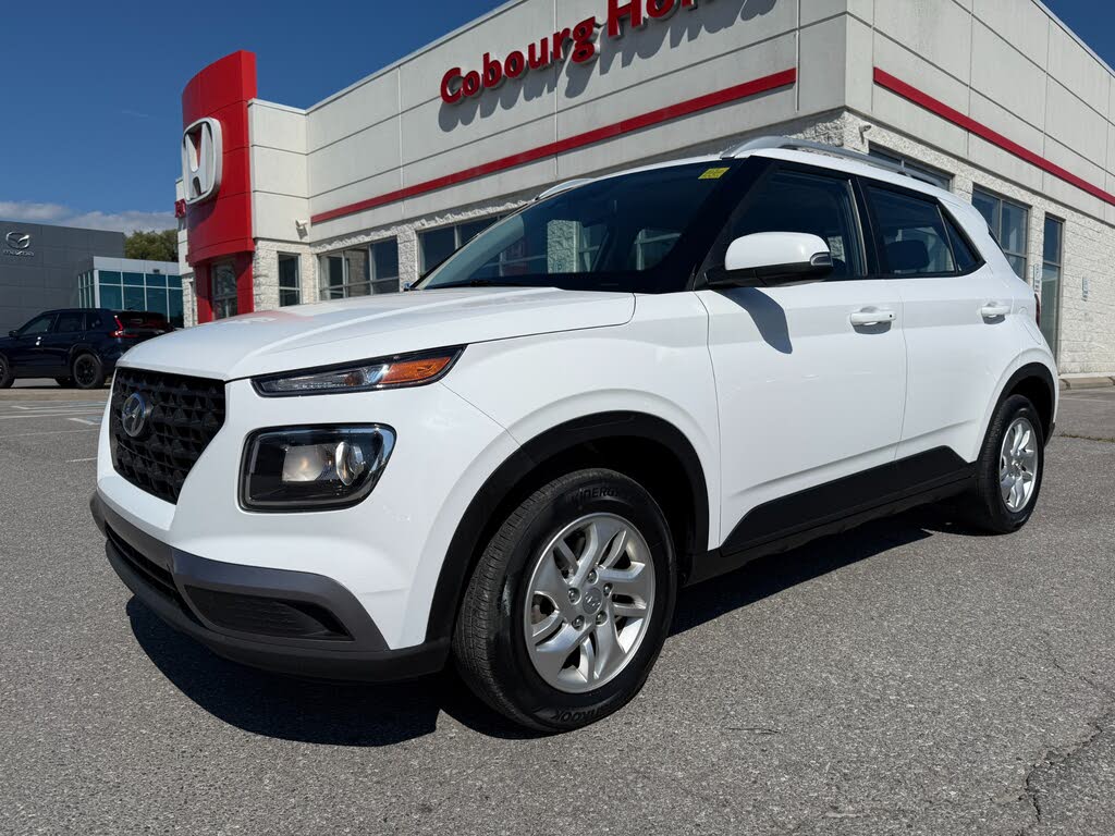 2023 Hyundai Venue Preferred FWD