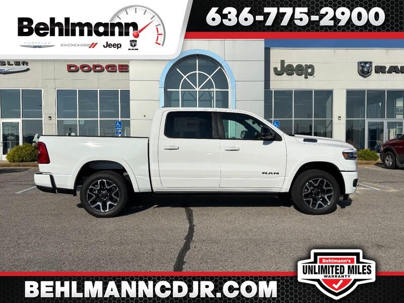 2026 RAM 1500 Laramie Crew Cab 4WD