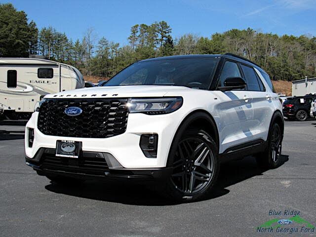 2025 Ford Explorer ST-Line AWD