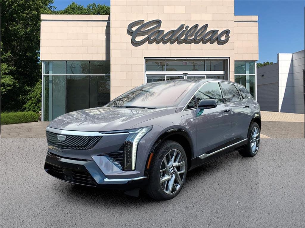 2026 Cadillac OPTIQ Luxury AWD
