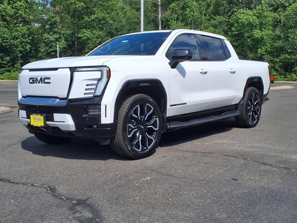 2025 GMC Sierra EV Denali Crew Cab (Extended Range) e4WD