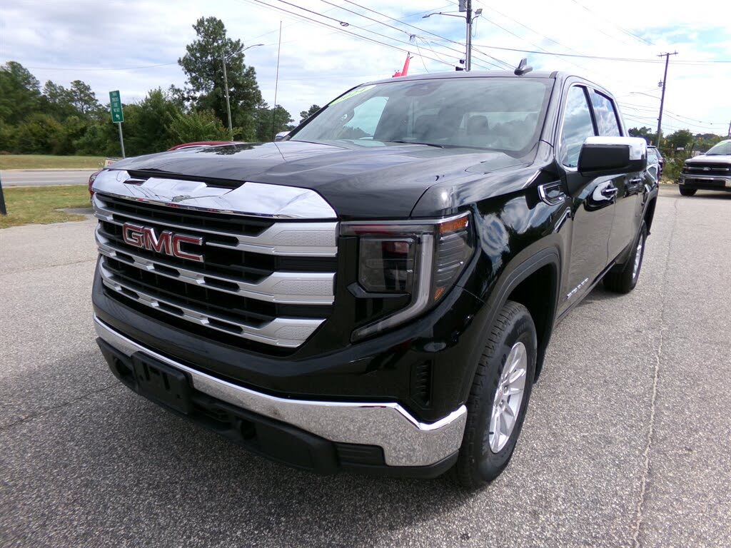 2024 GMC Sierra 1500 SLE Crew Cab 4WD