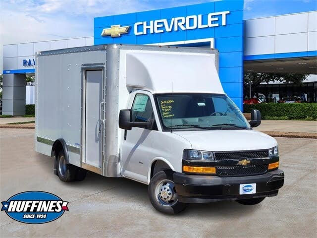 2025 Chevrolet Express Chassis 3500 Cutaway 159