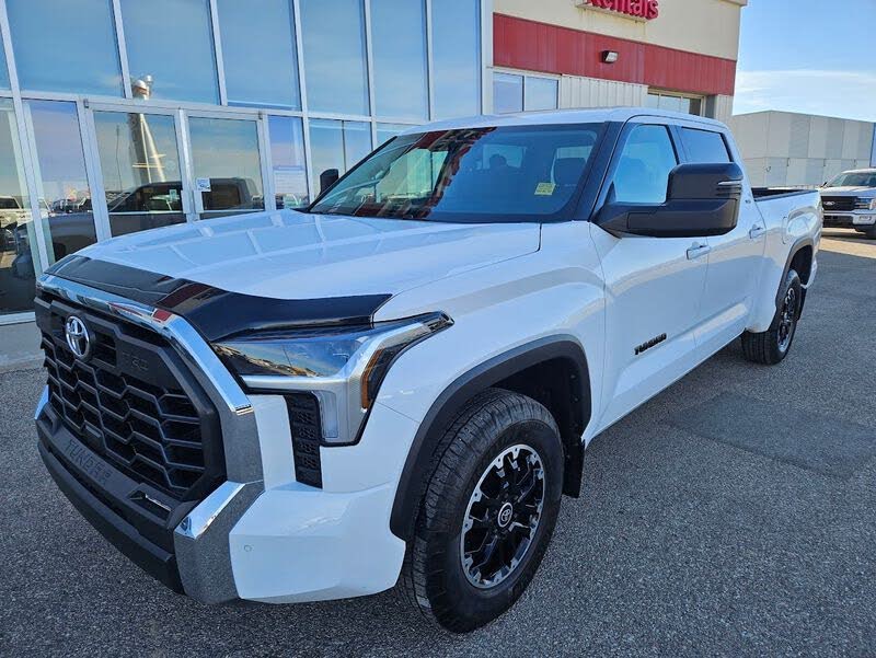 Toyota Tundra SR5 CrewMax Cab LB 4WD 2024
