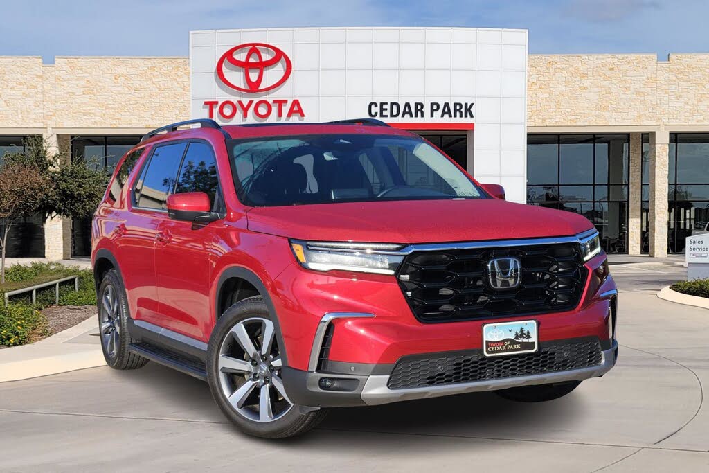 2024 Honda Pilot Touring AWD