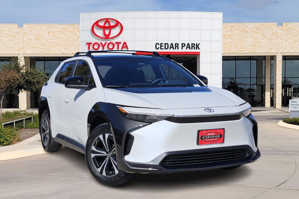 2024 Toyota bZ4X XLE FWD