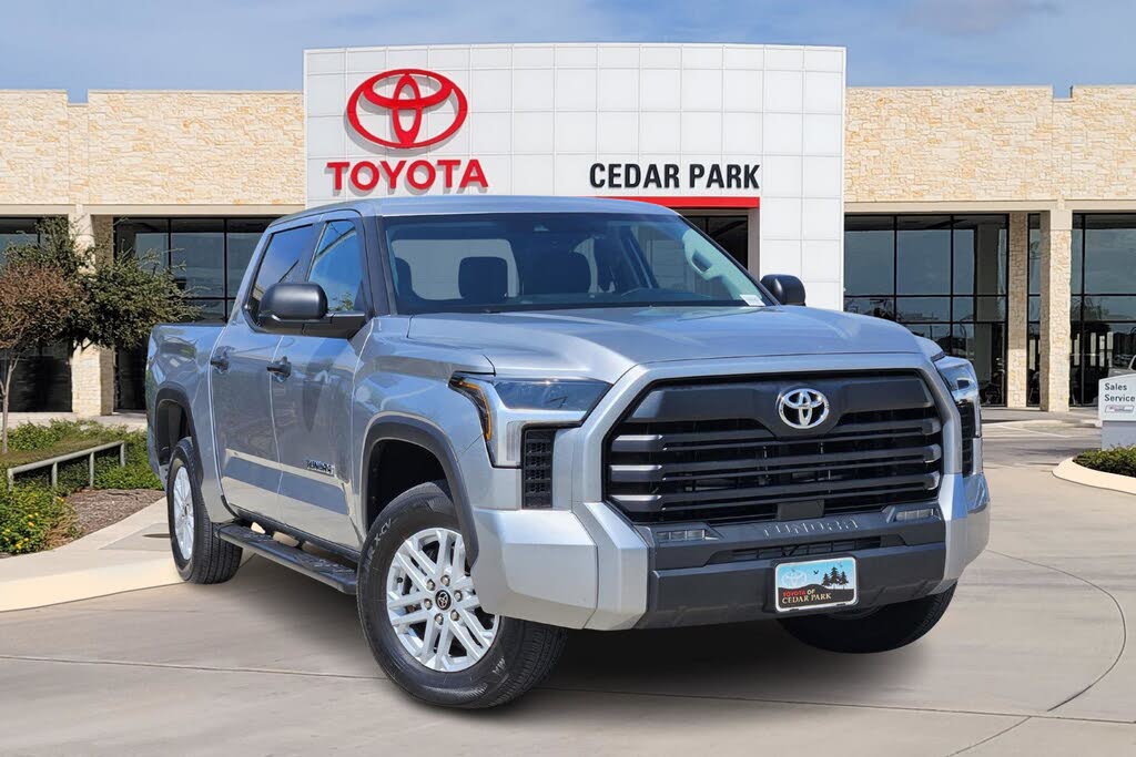 2024 Toyota Tundra SR5 CrewMax Cab 4WD