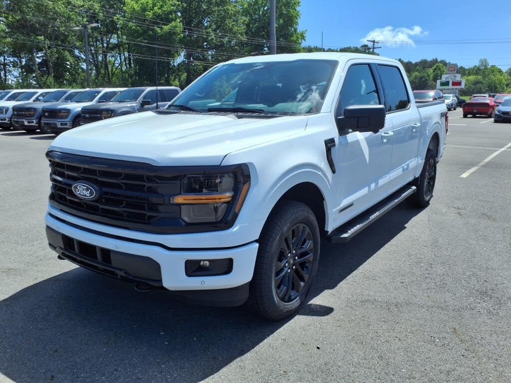 2025 Ford F-150 XLT SuperCrew 4WD