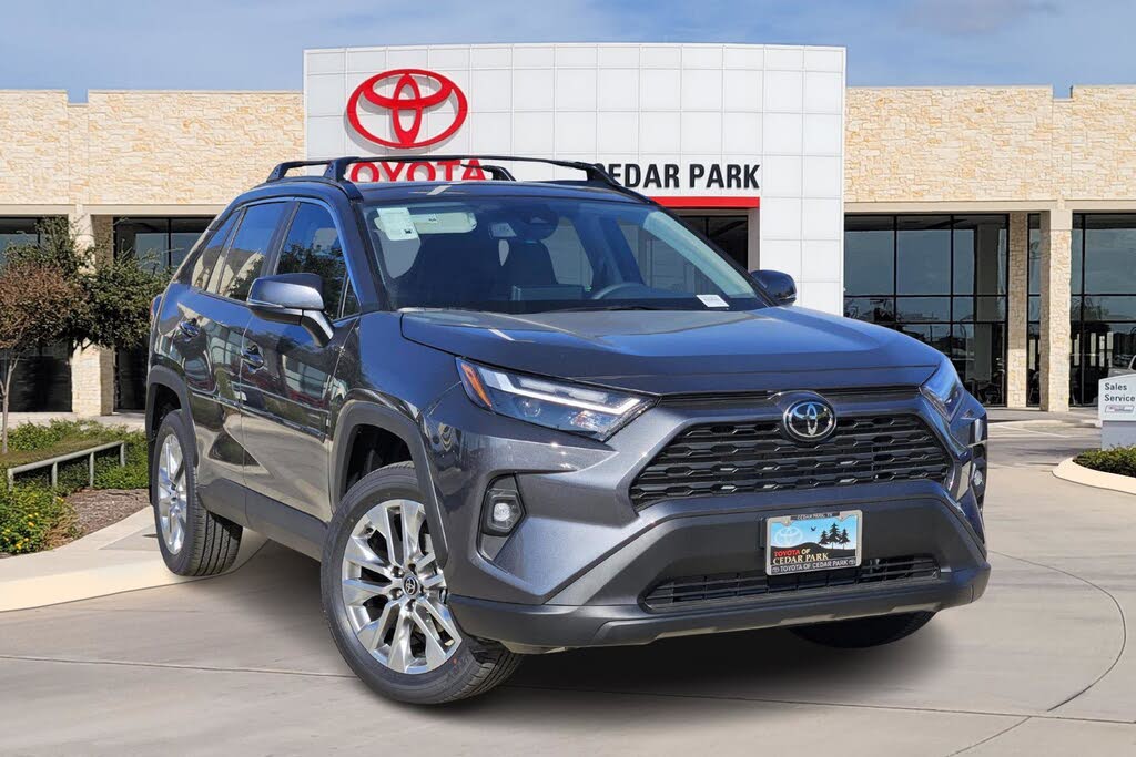 2025 Toyota RAV4 XLE Premium FWD