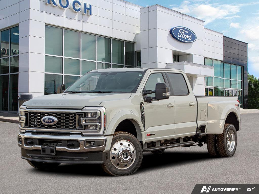 2026 Ford F-450 Super Duty XLT Crew Cab LB DRW 4WD