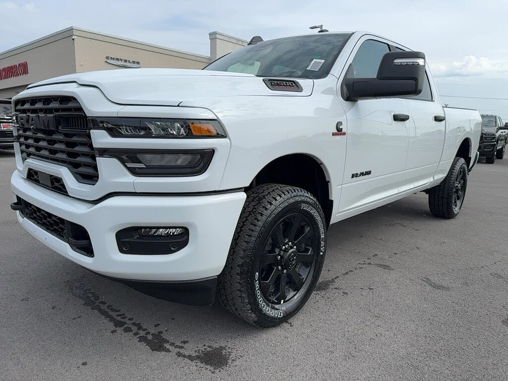2026 RAM 2500 Big Horn Crew Cab 4WD