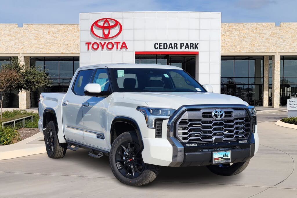 2026 Toyota Tundra Platinum CrewMax Cab 4WD