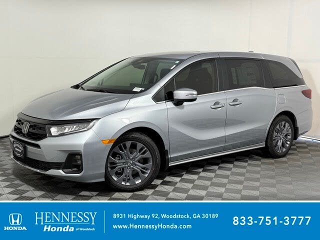 2026 Honda Odyssey Touring FWD
