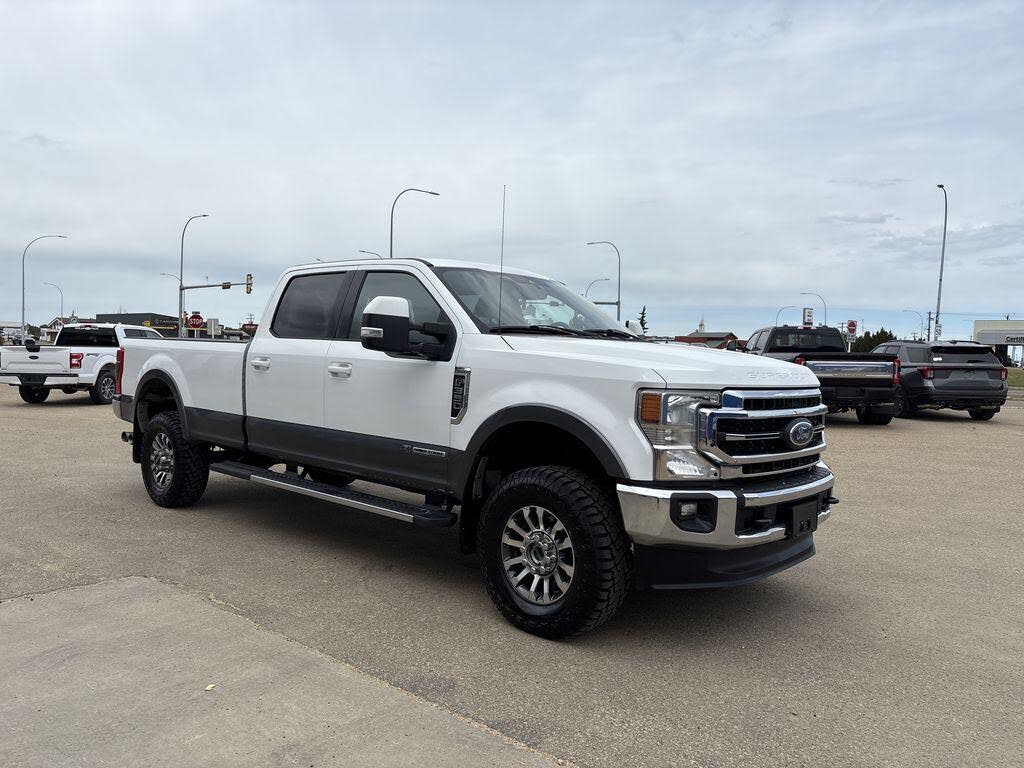 2021 Ford F-350 Super Duty Lariat Crew Cab 4WD