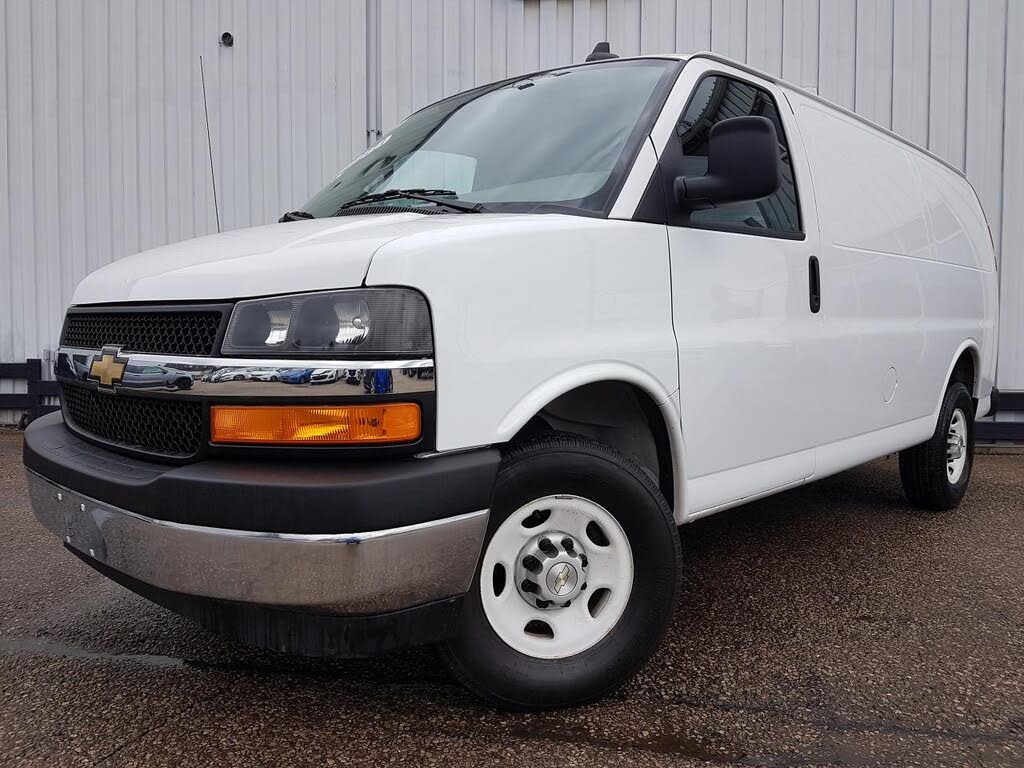 2023 Chevrolet Express Cargo 2500 RWD
