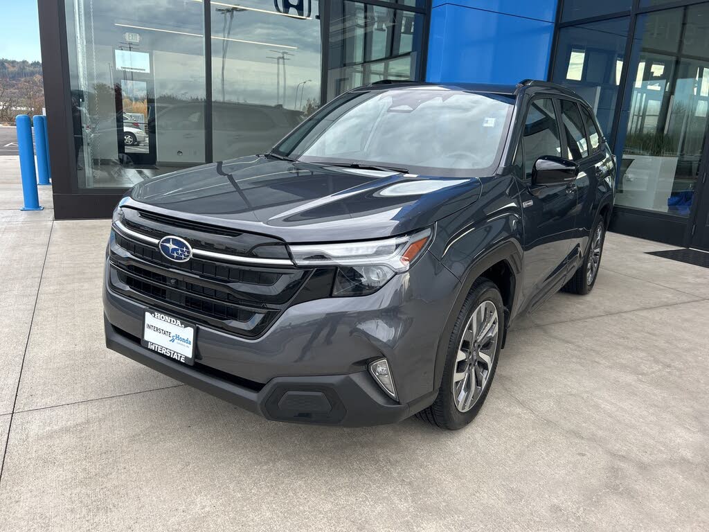 2025 Subaru Forester Hybrid Touring AWD