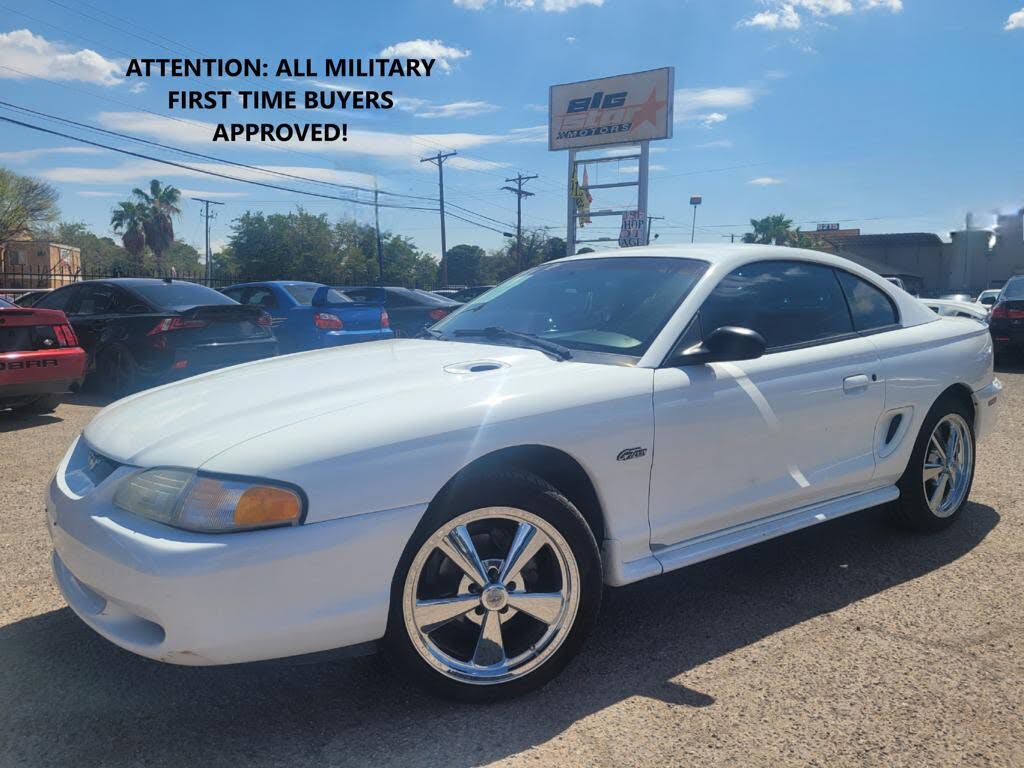 1997 Ford Mustang GT Coupe RWD