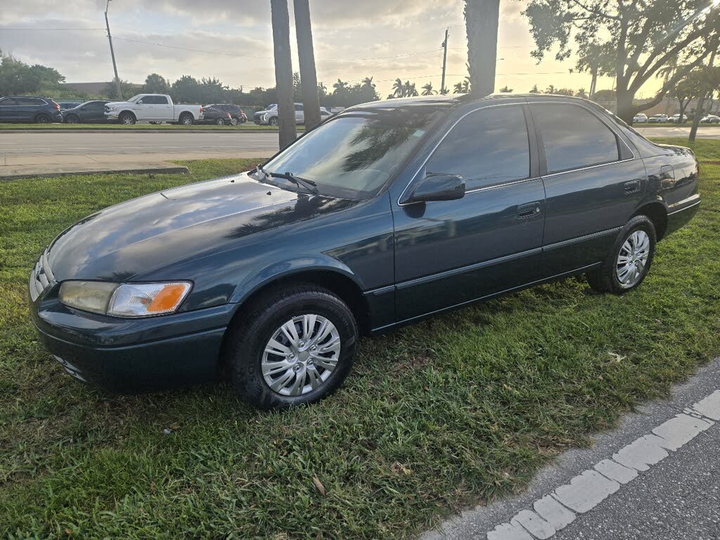 1997 Toyota Camry LE