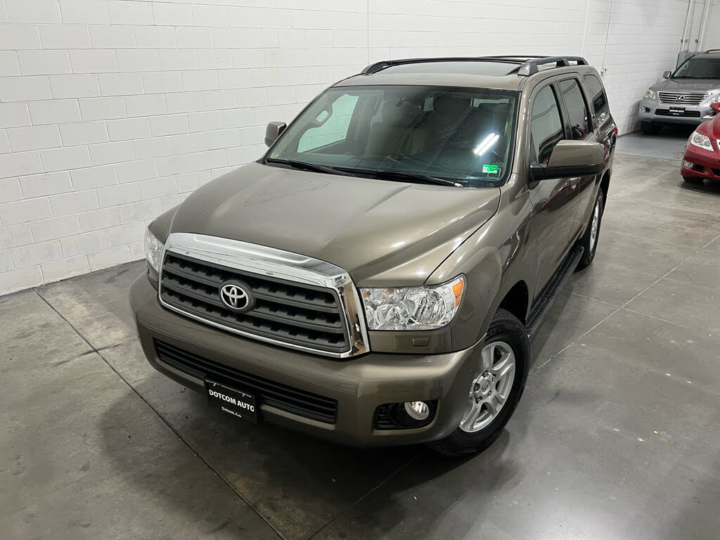2013 Toyota Sequoia SR5 4WD