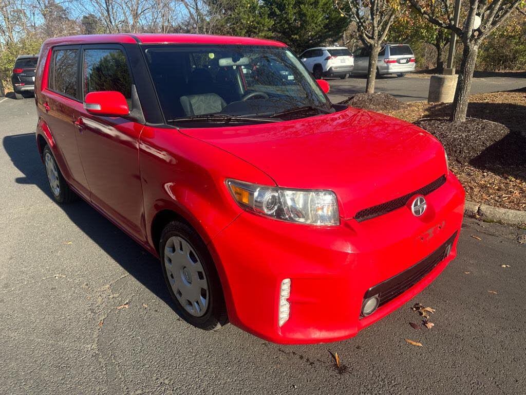 2014 Scion xB Base