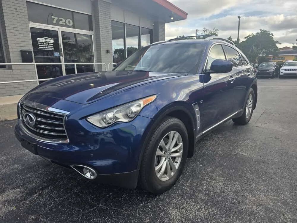 2015 INFINITI QX70 AWD