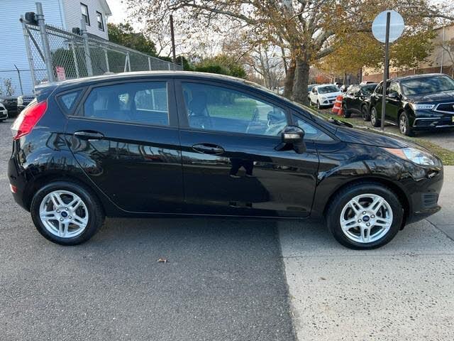 2017 Ford Fiesta SE Hatchback