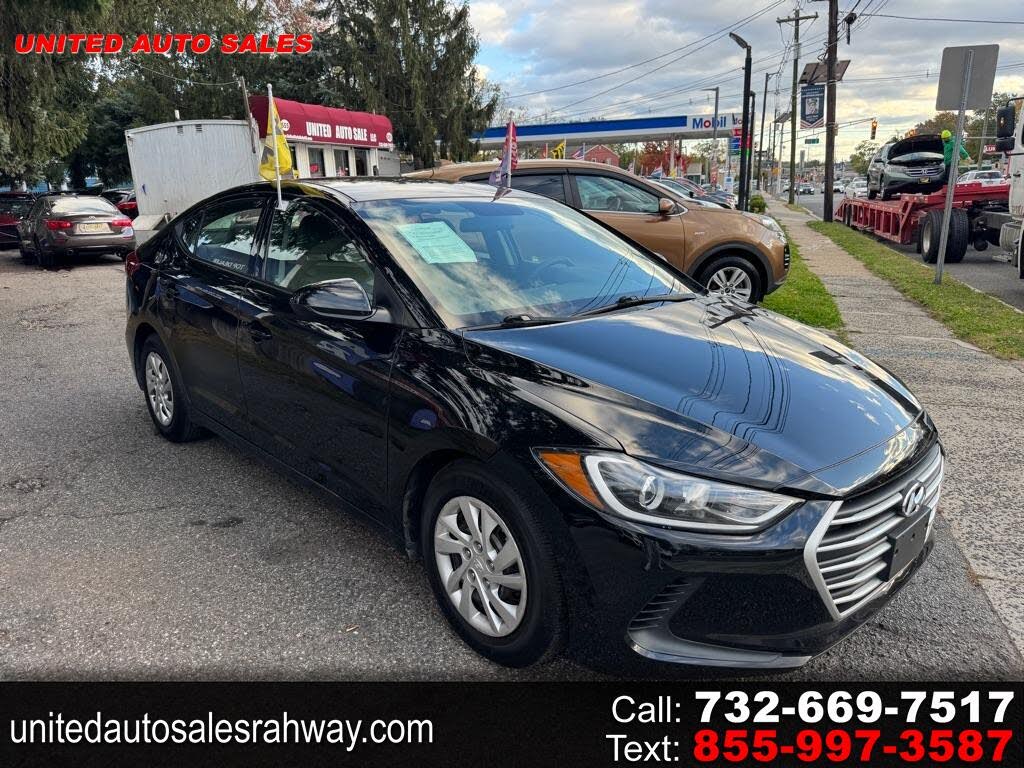 2017 Hyundai Elantra SE FWD