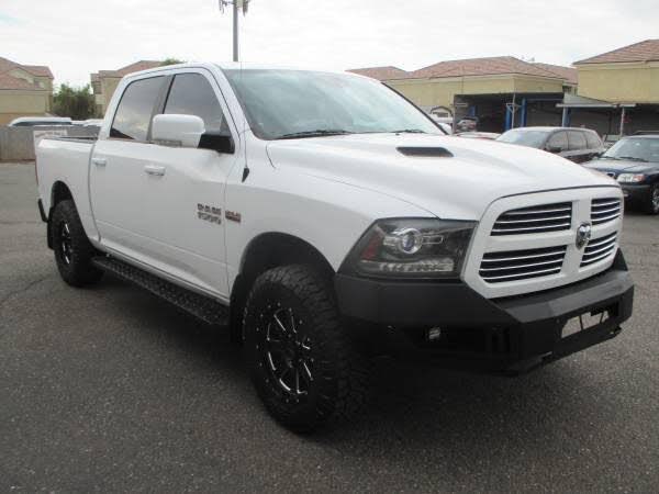 2017 RAM 1500 Sport Crew Cab 4WD