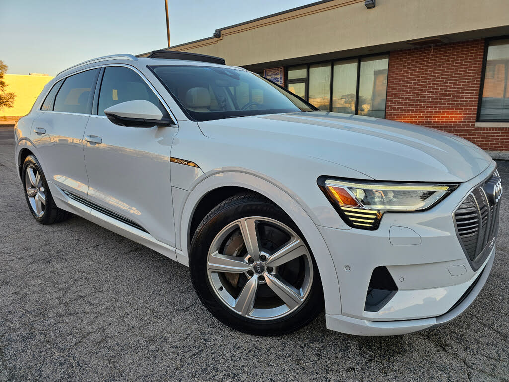 2019 Audi e-tron Premium Plus quattro AWD