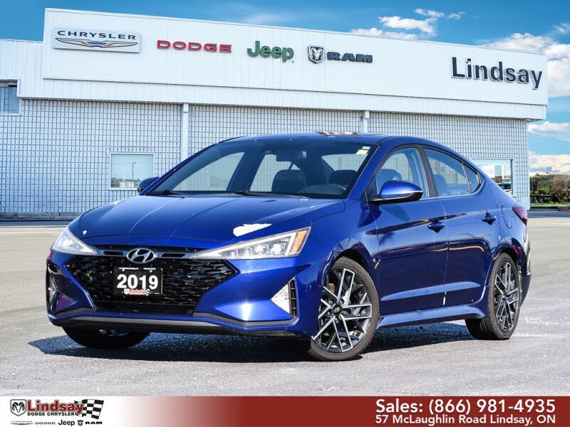 Hyundai Elantra Sport FWD 2019