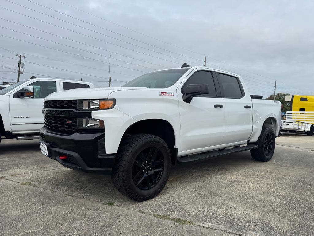 2022 Chevrolet Silverado 1500 Custom Trail Boss Crew Cab LB 4WD