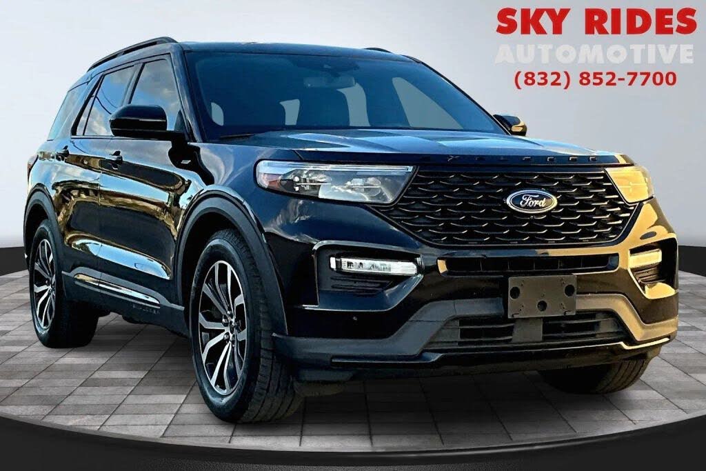 2022 Ford Explorer ST-Line RWD