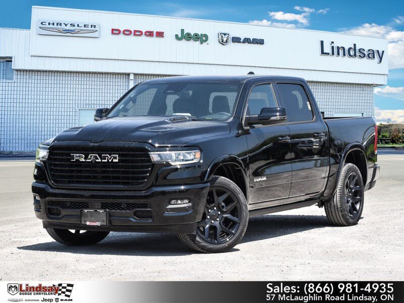 2025 RAM 1500 Laramie Crew Cab 4WD