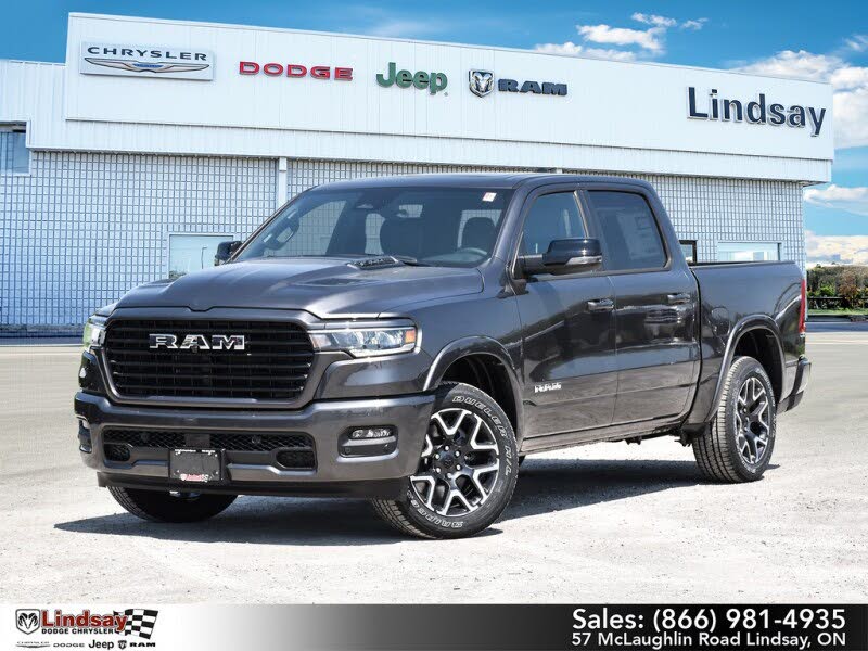 2025 RAM 1500 Laramie Crew Cab 4WD