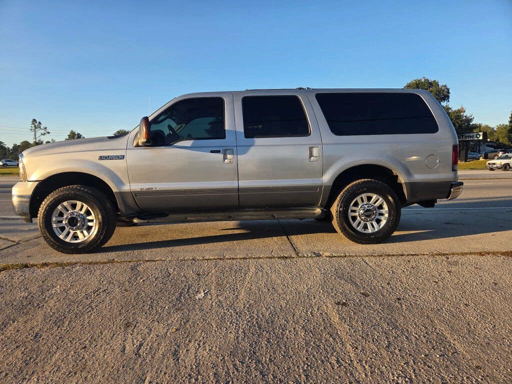 2005 Ford Excursion XLT 4WD