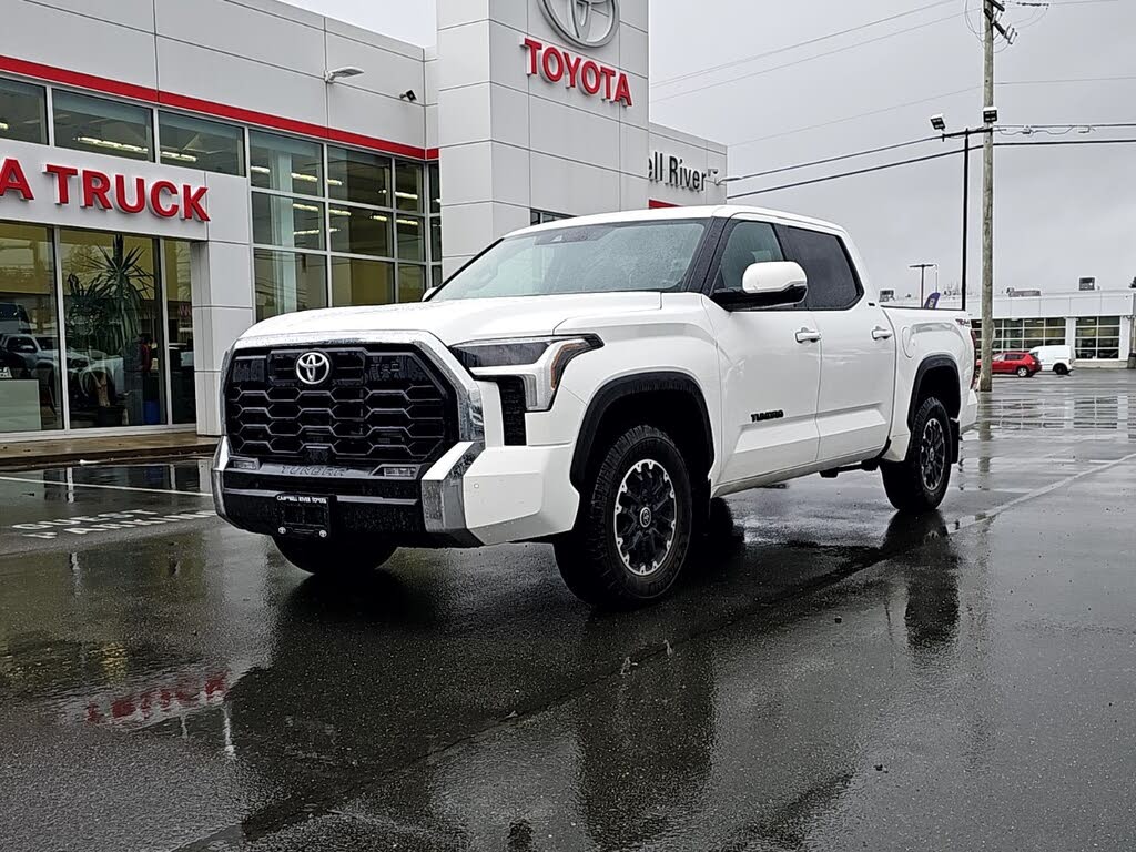 2023 Toyota Tundra SR5 CrewMax Cab 4WD