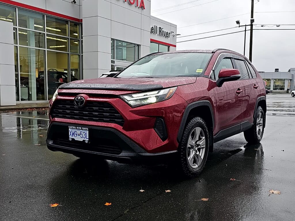 2024 Toyota RAV4 XLE AWD