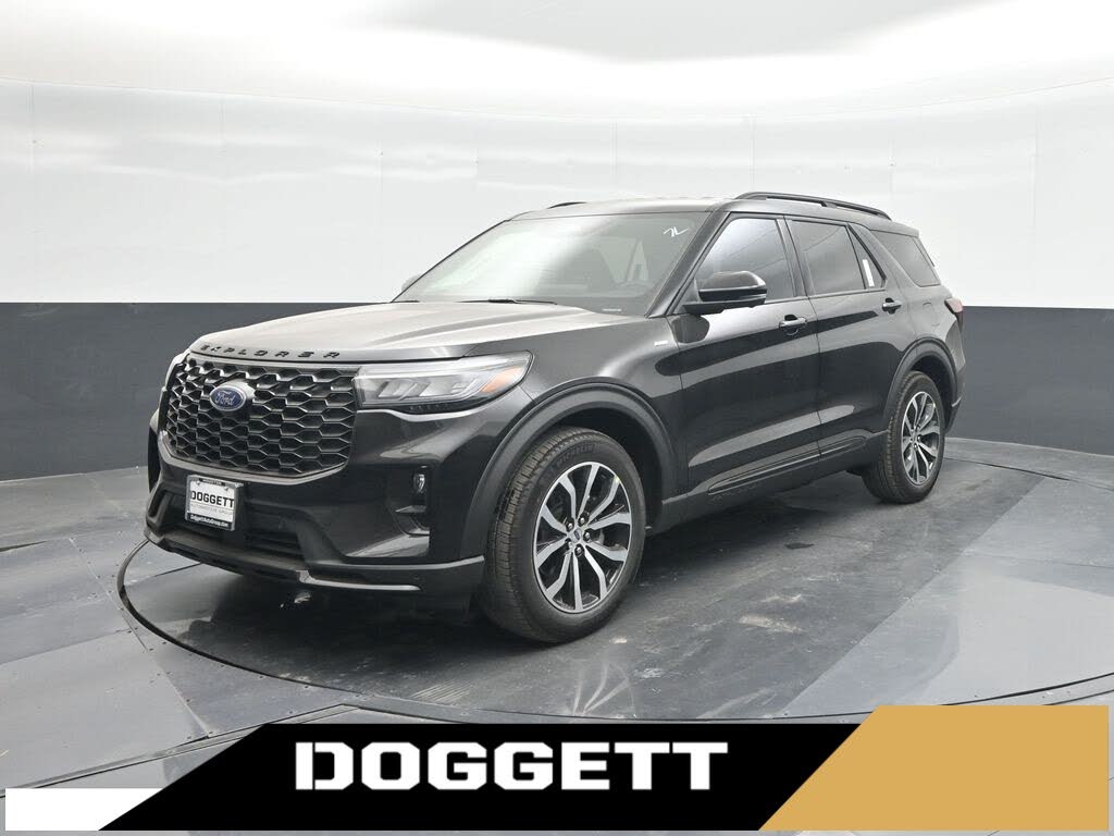 2025 Ford Explorer ST-Line RWD